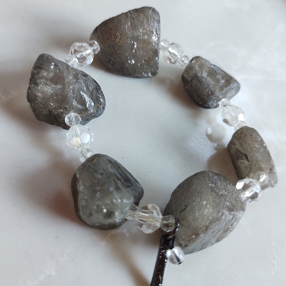 Chunky Gray Statement Necklace & Bracelet by KENNETH COLE - Picture 12 of 13